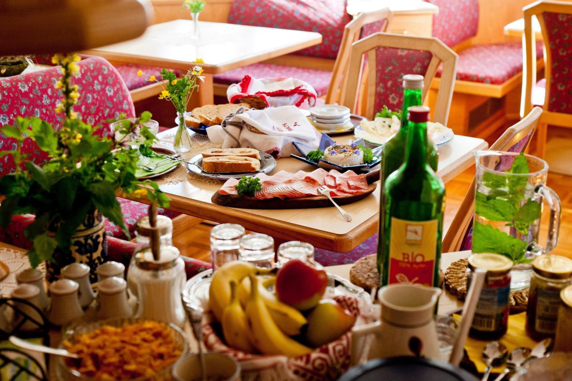 Bio-Bauernhof Grundlehnerhof Guest House Ramsau am Dachstein Eksteriør bilde